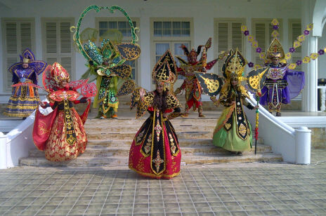 images/foto/Berita/Kepri Carnaval 2014.jpg